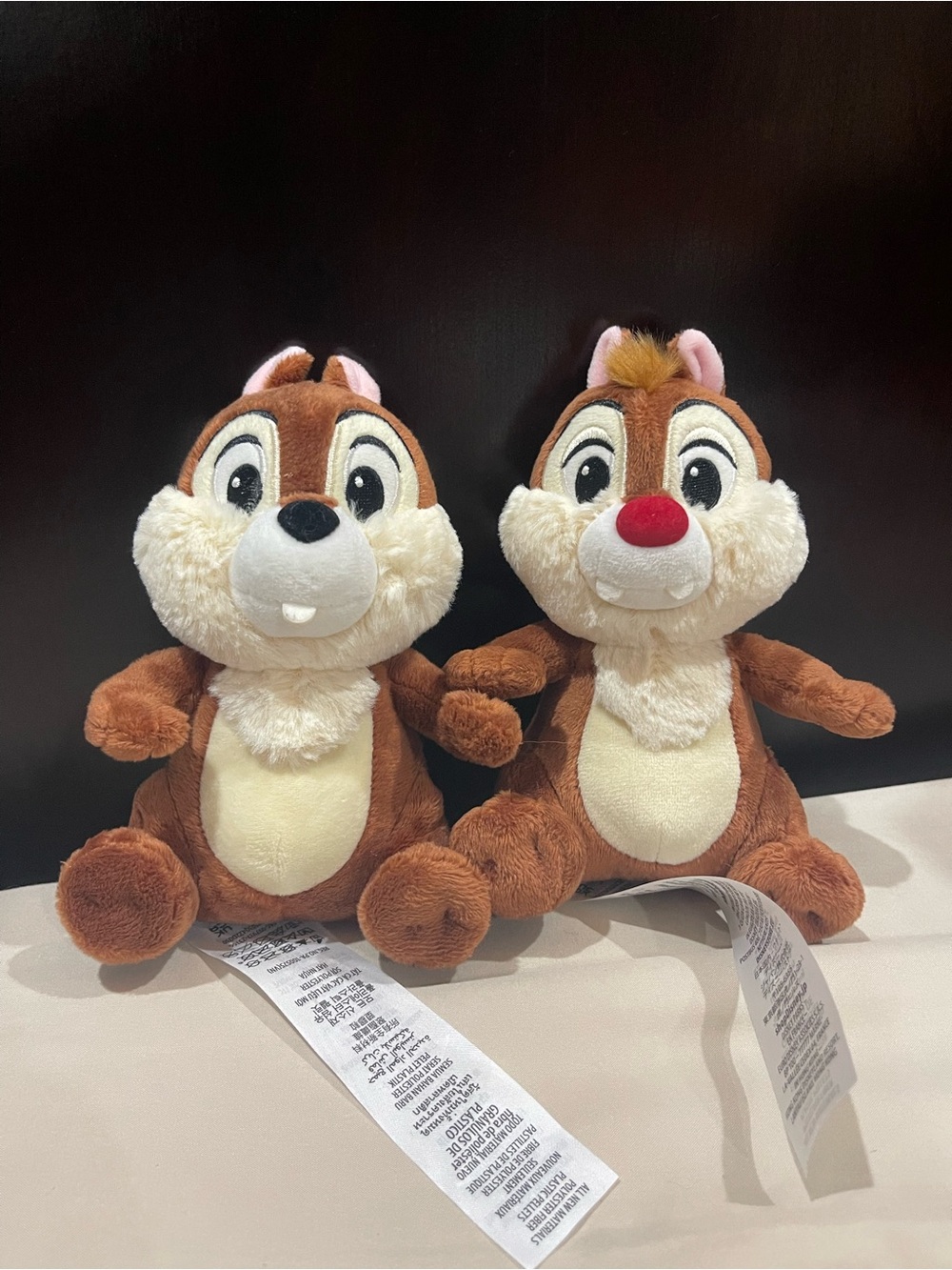 Official Disney World Store Chip n Dale set. NWOT.